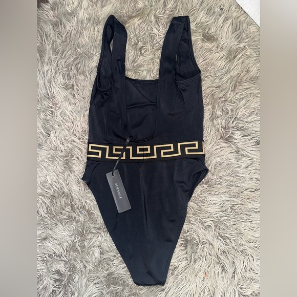 Versace Medusa Greek Key Pattern Swimsuit - Size 1 - Picture 5 of 7